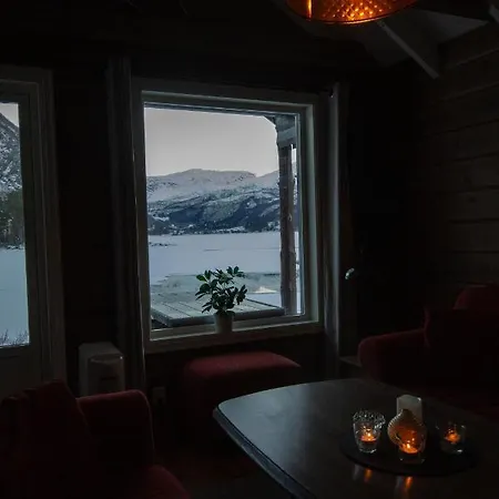 Tatil Evi Strandbu Viksdalen